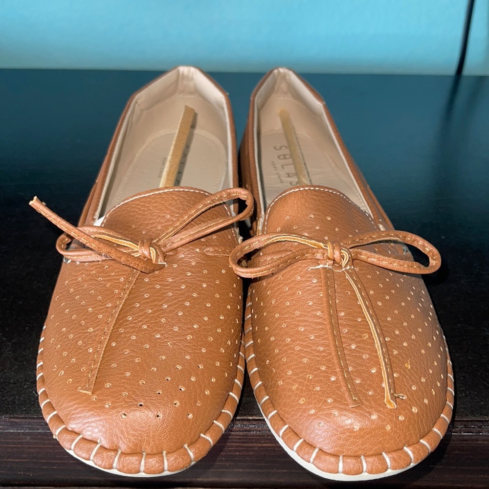 Cognac sandals